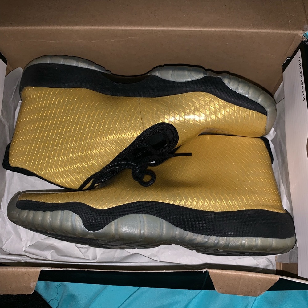 Jordan Future Metallic Gold